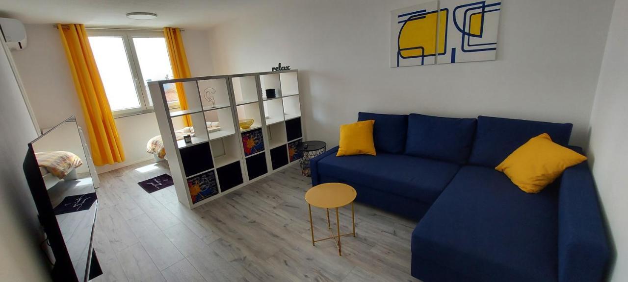 River 67 - Apartment In Rijeka Exterior photo